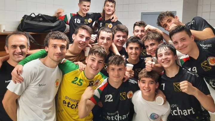 LA JOLIE ‘PERF’ DES 17 ANS GARCONS