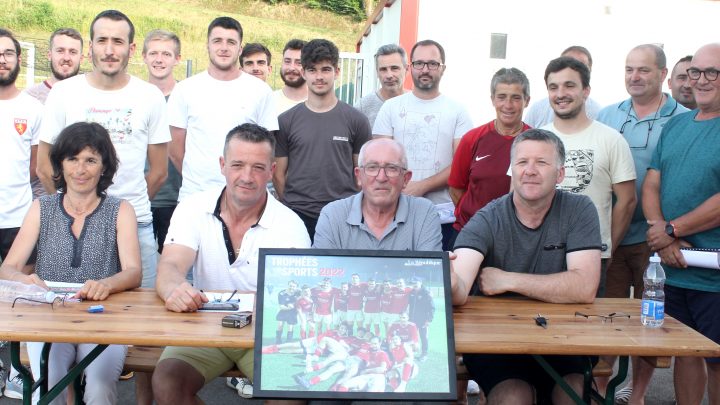 LA SAISON MAGIQUE DU S.A.M FOOTBALL