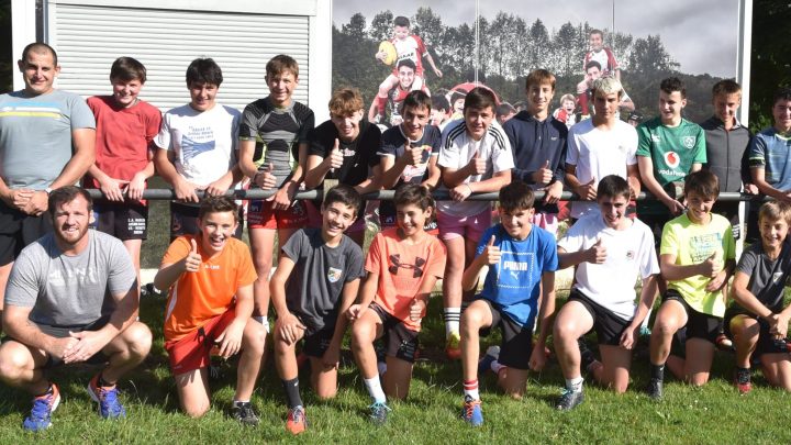 Les jeunes de Xiberoa fans de Camille