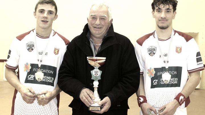 ET UN TITRE DE PLUS !