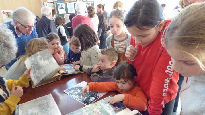 Avec les aines de Gazte Izanak