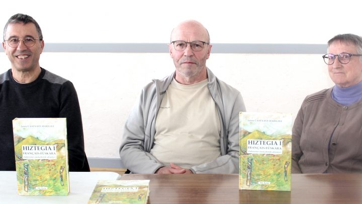 Le dictionnaire du père Casenave réédité !