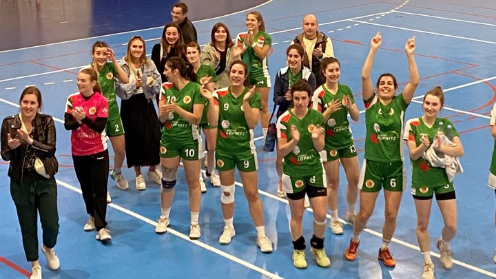 Les féminines de Tardets promues … Enorme !