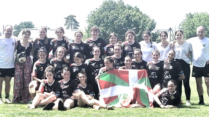 Un podium pour les NESKAK de Menditte