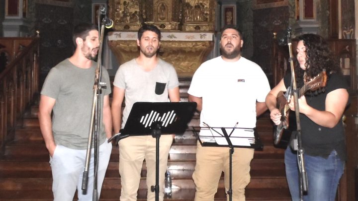 Kantaldi à l’église