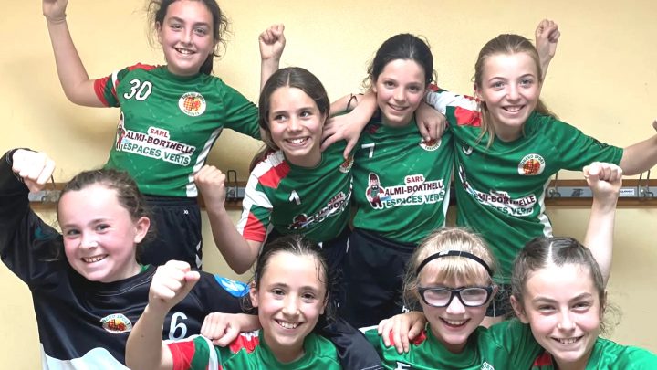 Les 11 ans filles du Zibero de Tardets