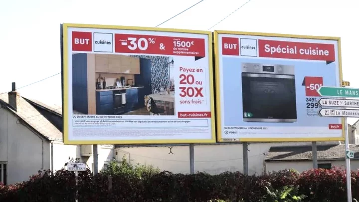 Panneaux publicitaires