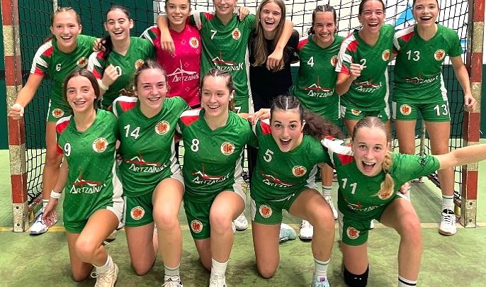 LES 17 ANS FILLES DU ZIBERO SPORT TARDETS