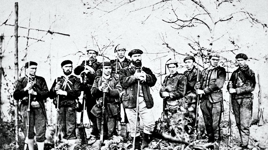 SANTA CRUZ HÉROS POPULAIRE OU BANDIT EN SOUTANE