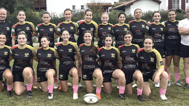 Les cadettes Neska Gaitz de Menditte 2025-2026