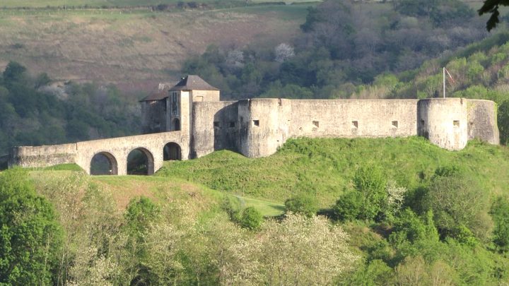 CHÂTEAU FORT DE MAULEON